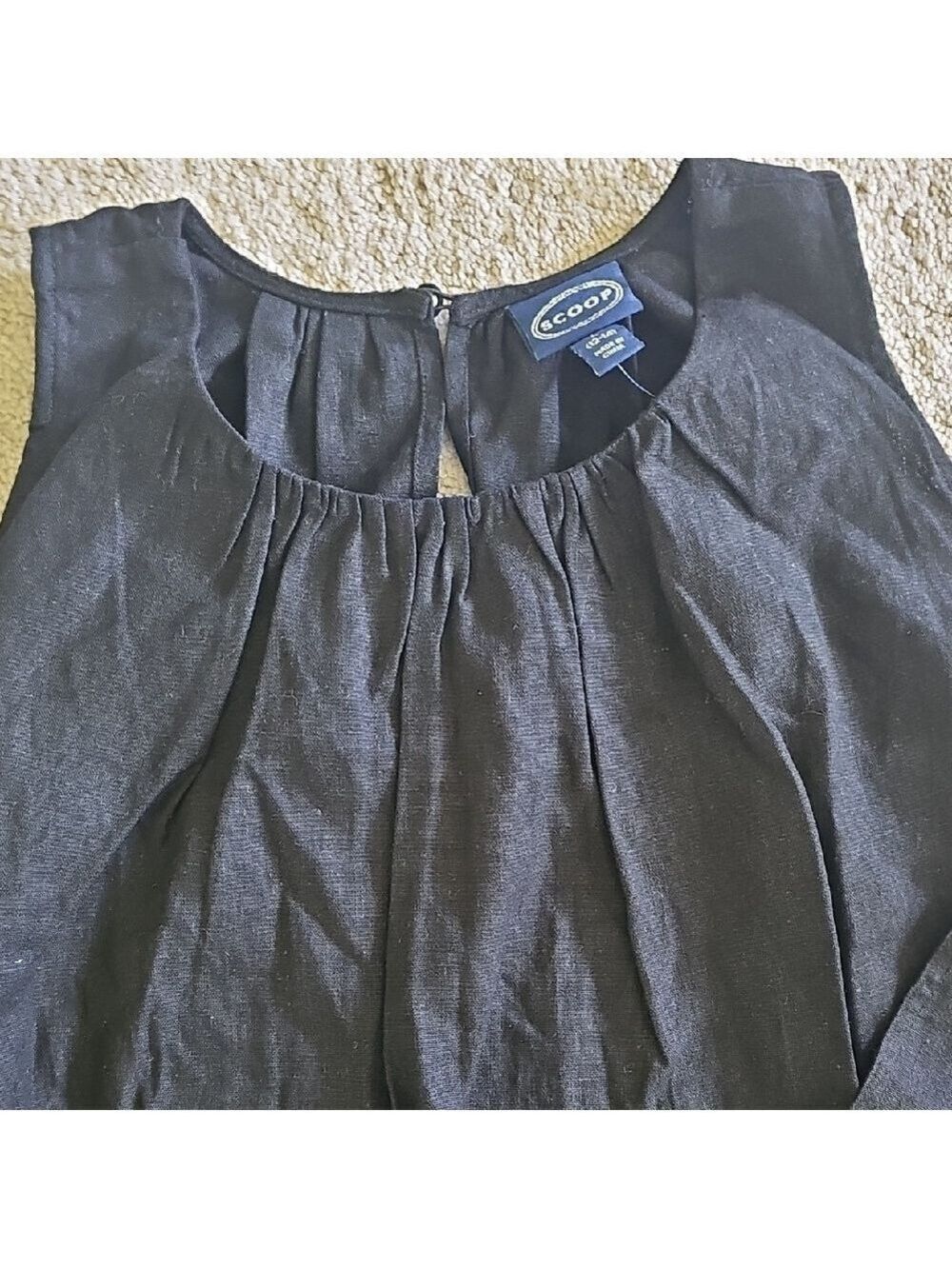 Scoop Black Sleeveless Top - Picture 2 of 6